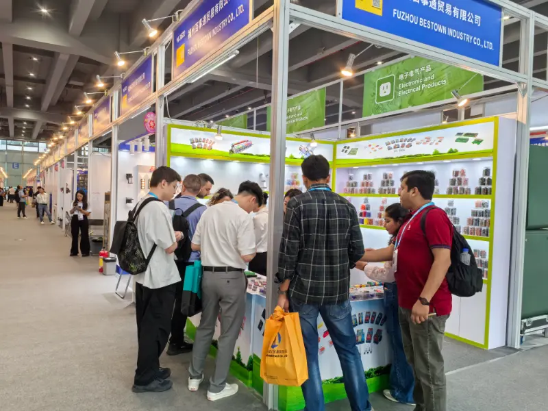 Η Yueqing Taer Electric παρουσιάζει προηγμένες λύσεις καλωδίωσης στην Έκθεση της Καντόνας, 1 Απριλίου 2026